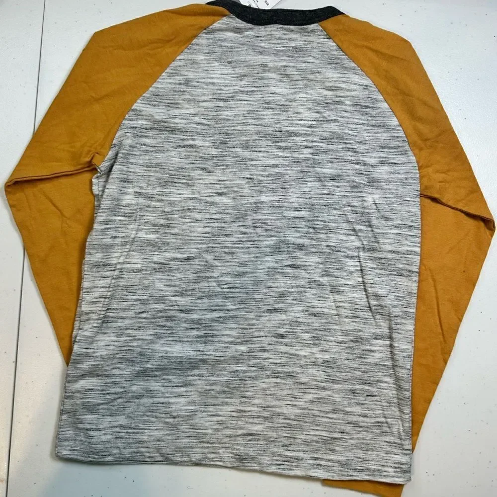 NWT American Eagle Youth Boys Baseball Long Sleeve Gray Graphic Tee Shirt Size 8